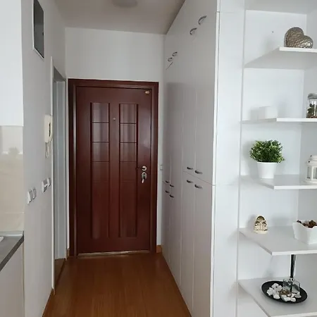 White Apartment Belgrad Exteriör bild